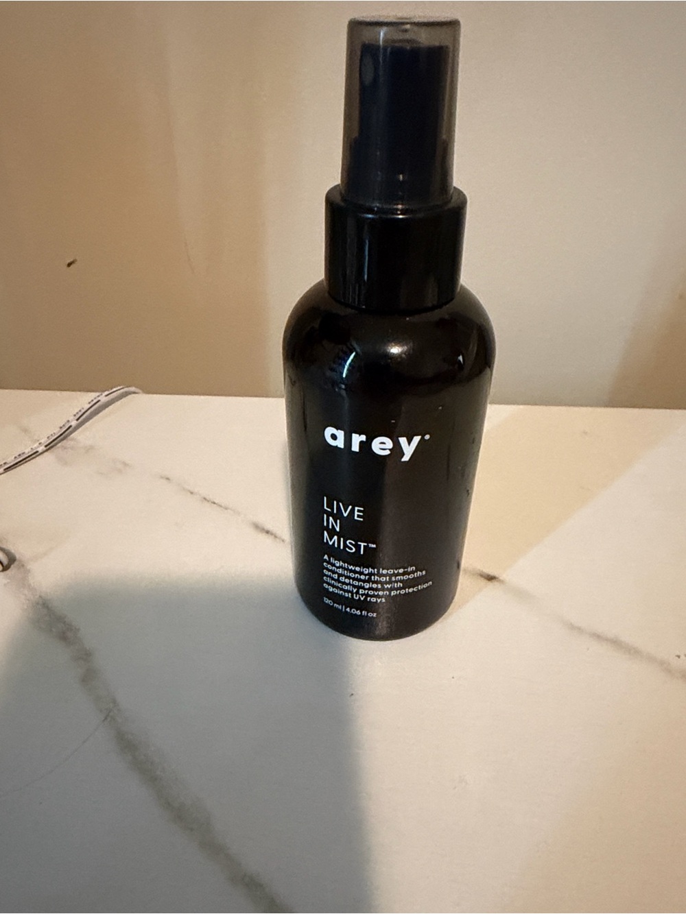 Live In Mist™ Lightweight Leave-In Moisturizer — Black